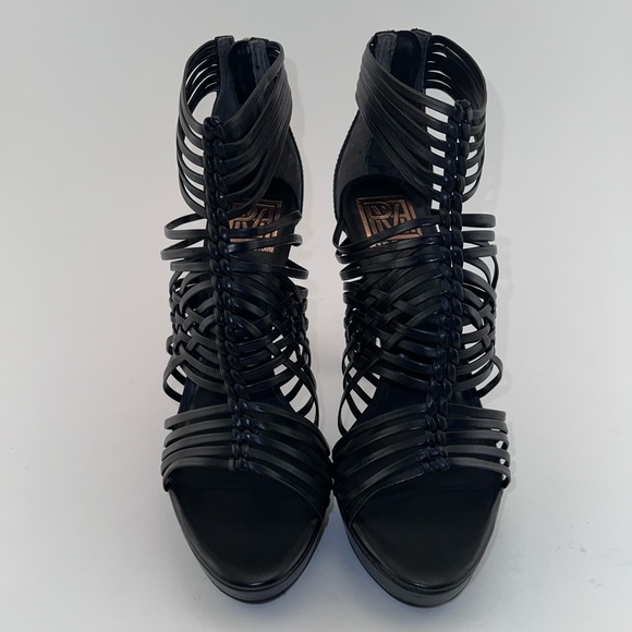 BNIB Pour La Victoire Aurora Black Platform Gladiator Sandal Heels Size 8.5 - Picture 7 of 8